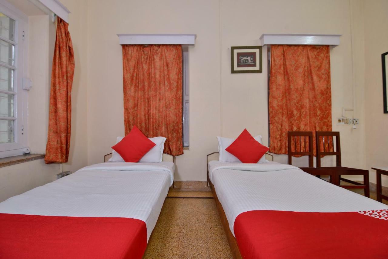 Oyo 10826 Sona Guest House Kolkata Bagian luar foto