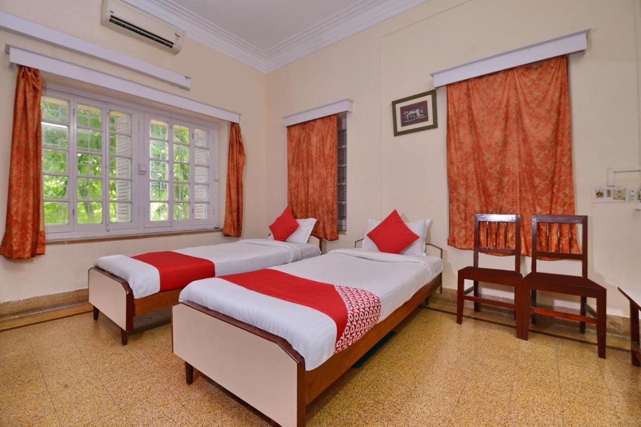 Oyo 10826 Sona Guest House Kolkata Bagian luar foto